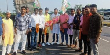 भवन निर्माण मंत्री का युवा जदयू के द्वारा किया गया स्वागत।