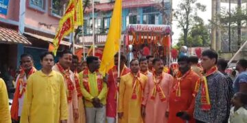 मां काली मंदिर की स्थापना दिवस पर निकाली गई शोभायात्रा