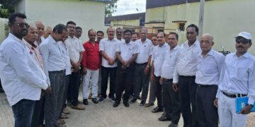 वरिष्ठ अधिवक्ता महेश दुबे के निधन पर शोक सभा आयोजित कर दी गई श्रद्धांजलि