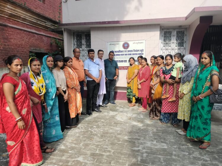 एनएचआरसीसीबी अररिया टीम के महिला पदाधिकारी सविता ठाकुर के मार्गदर्शन मैं,महिला जागरुकता अभियान का आगाज किया